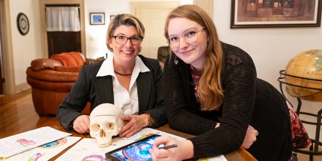 Jayde Campbell and Stephanie Blake Anatomy Illustrations Fa22 _ 01 WEB BLOG Stephanie and Jayde