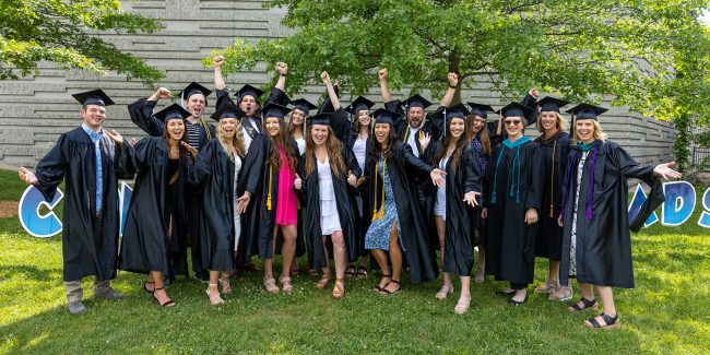 Graduation 2023 _ PTA Grads and Faculty PTA grads 2023
