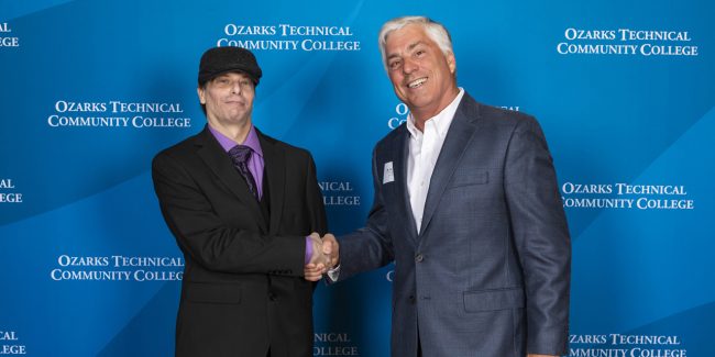 6x3_scholarship donor banquet pic me pres Lee Brubaker (left) at donor reception