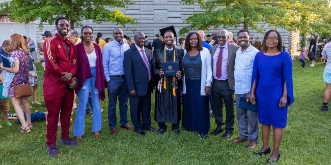 Kelvin Gesora Kelvin Gesora