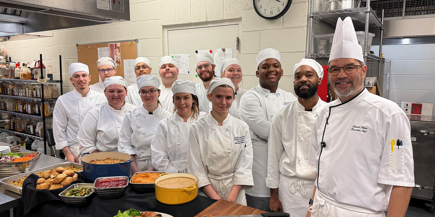 Culinary students cook Thanksgiving Culinary students in the kitchen